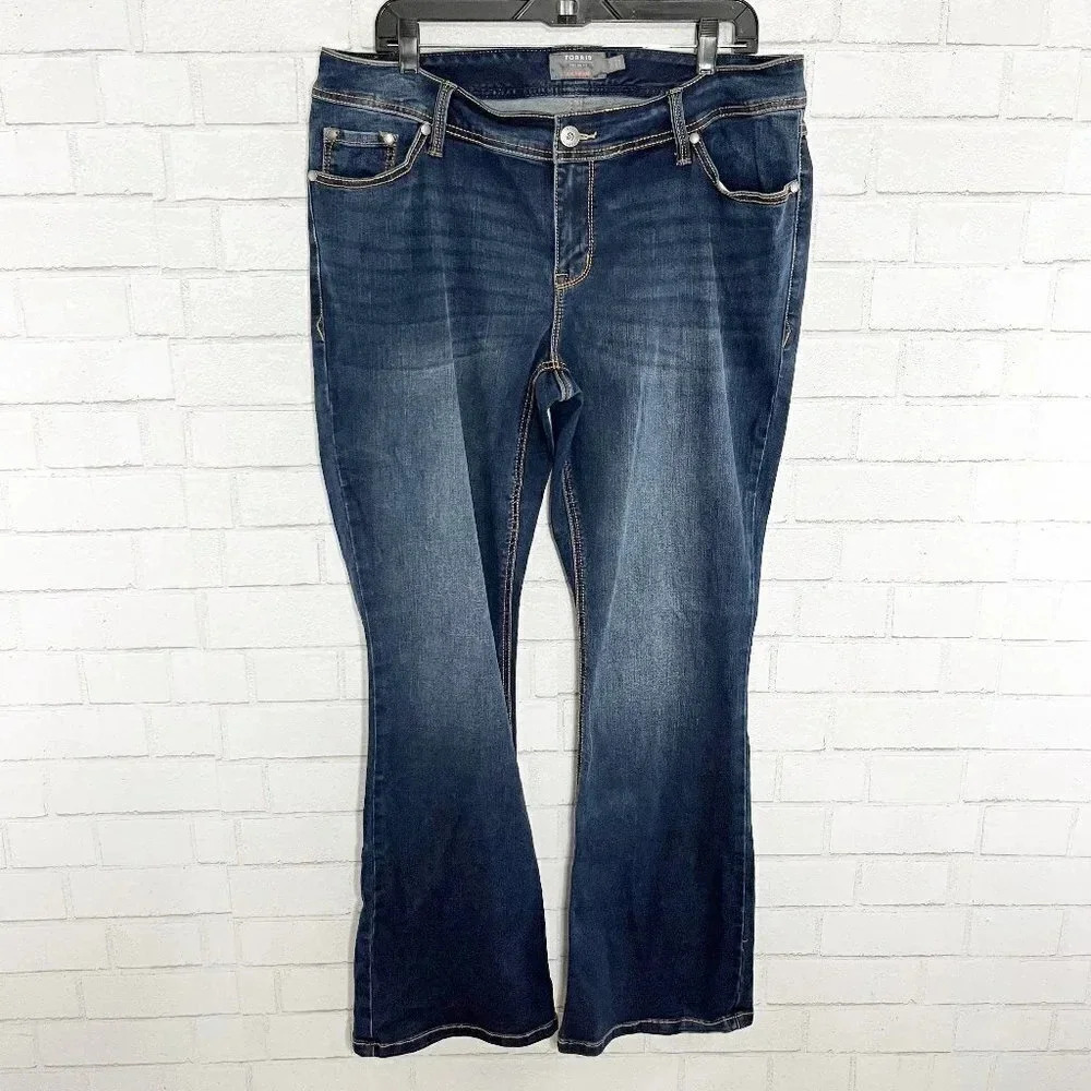 Torrid Luxe Slim Bootcut Jeans Super Stretch Medium Wash Women's Plus Size 16R